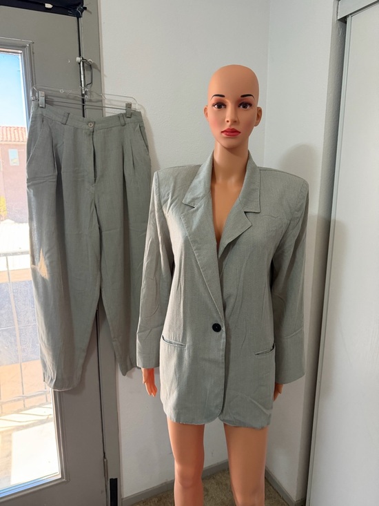 Toni Garment Company Jackets & Blazers - Vintage Toni Garment Company Sage Green Suit Set Blazer & Pants Size 10